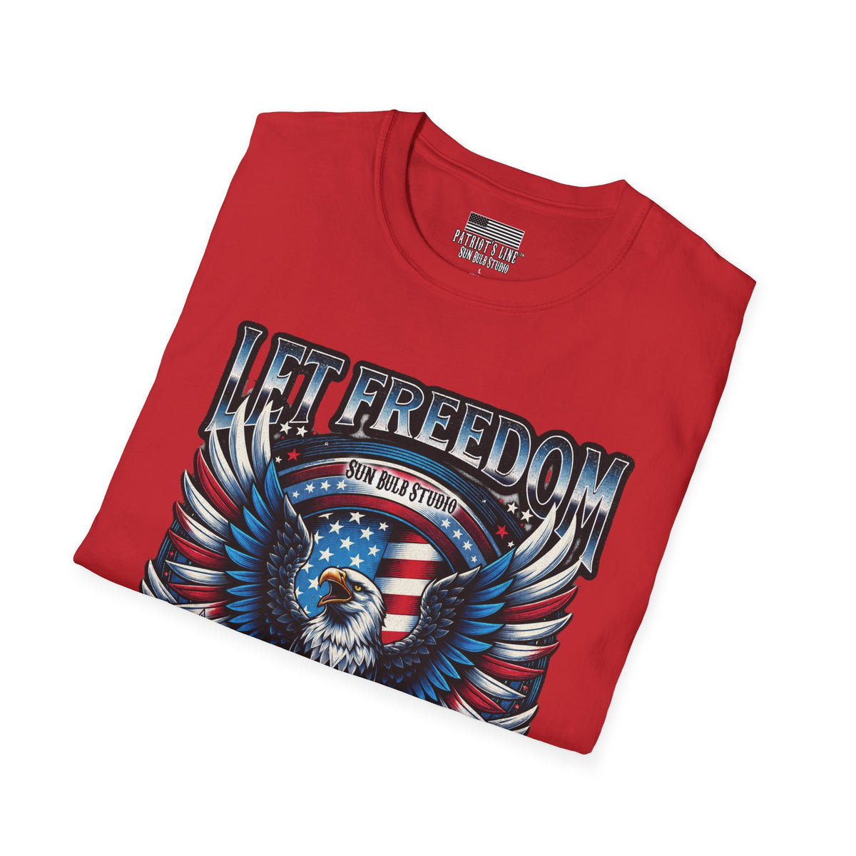 Let Freedom Reign Patriotic T-Shirt | Vintage Americana Eagle Tee